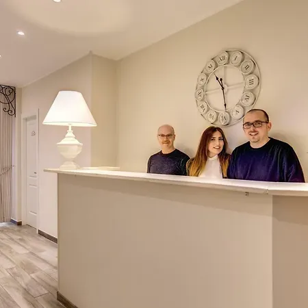 Gasthof Casa Tua Vaticano 4*