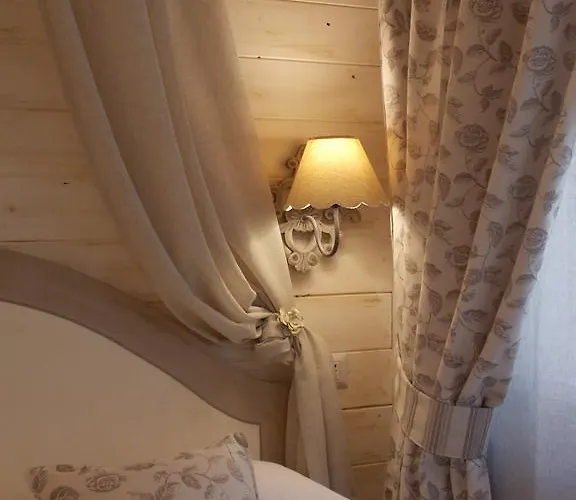 Casa Tua Vaticano روما