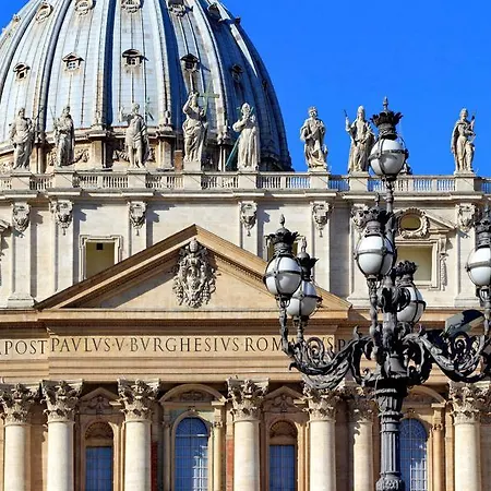 Konukevi Casa Tua Vaticano 3*